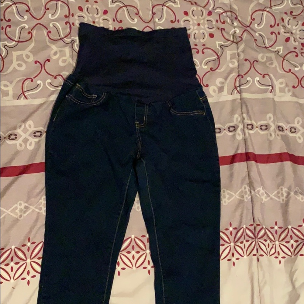 Maternity Capri pants